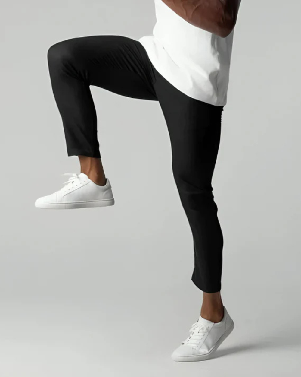 Novaya | Classic Chino Pants