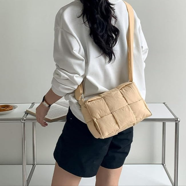Novaya | Elena Puffer