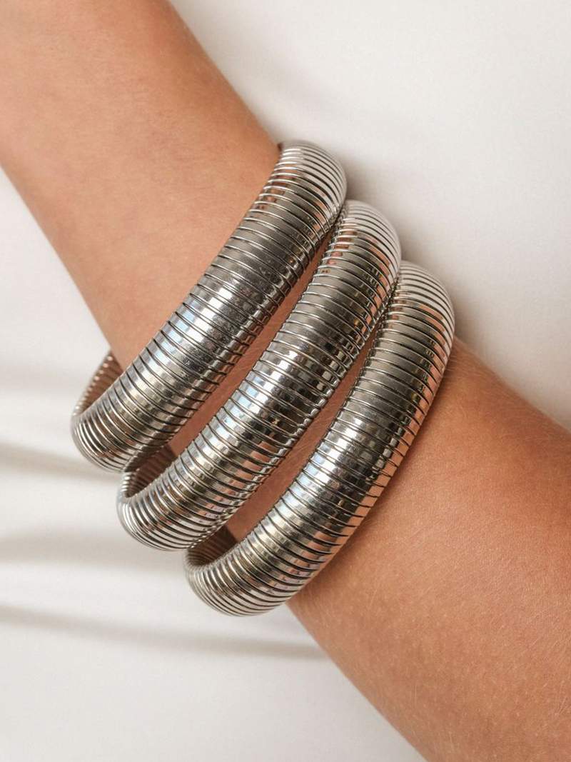 Novaya | Ribbed Bracelet