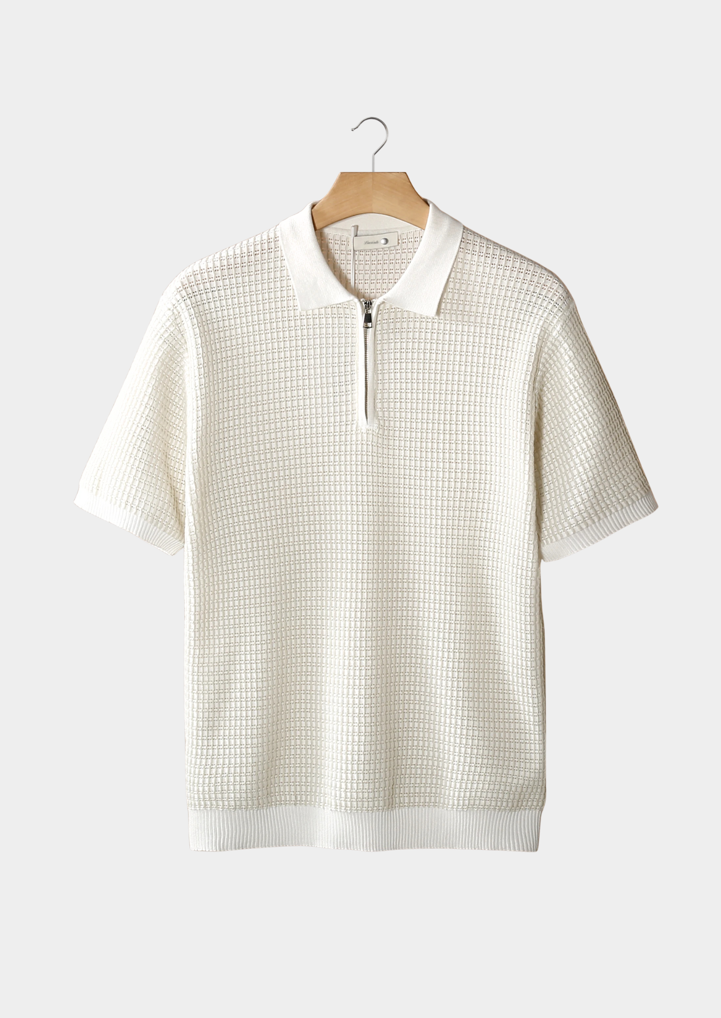 Novaya | Linear Zip Polo