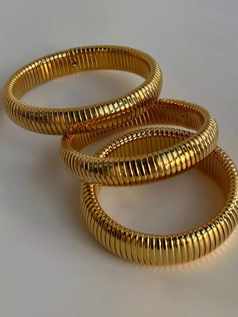 Novaya | Ribbed Bracelet