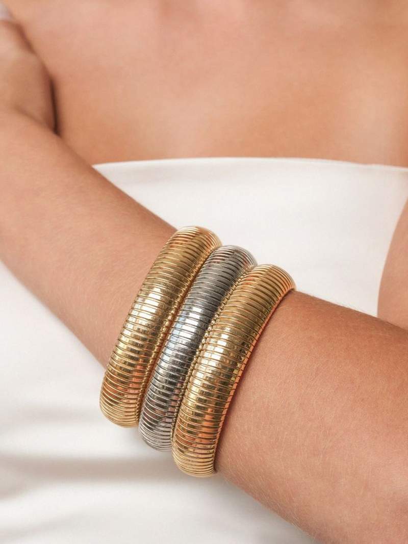 Novaya | Ribbed Bracelet