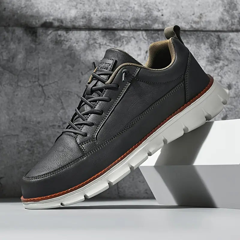 Novaya | Leather Sneakers